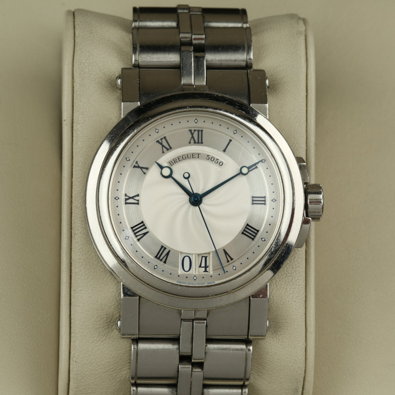 Breguet Marine Big Date, model 5817ST/12/SVO, 39mm steel case, white dial, automatic movement, steel bracelet with double folding clasp, sapphire crystal, approx. 15.5cm wrist circumference, no box or